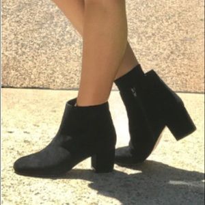 Black Aldo ankle booties